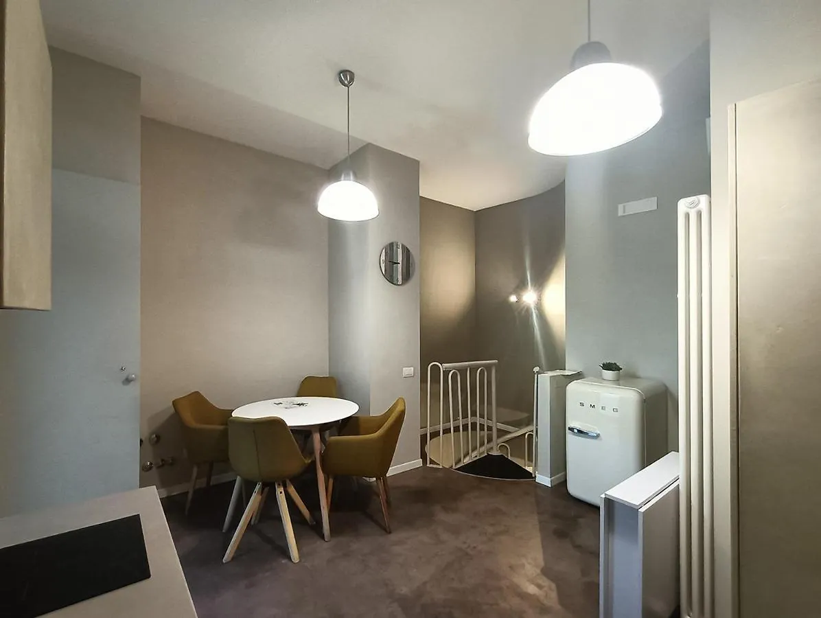 Appartamento Game House In The Center Milano 0*,